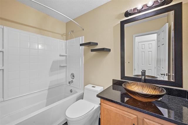 Building Photo - 1130 Annie Oakley Dr