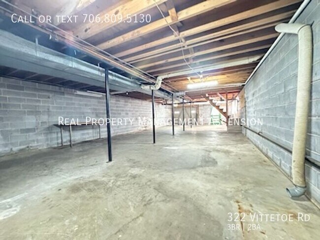 Building Photo - 322 Vittetoe Rd