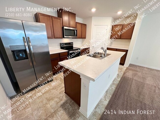 Building Photo - 2414 Indian Frst