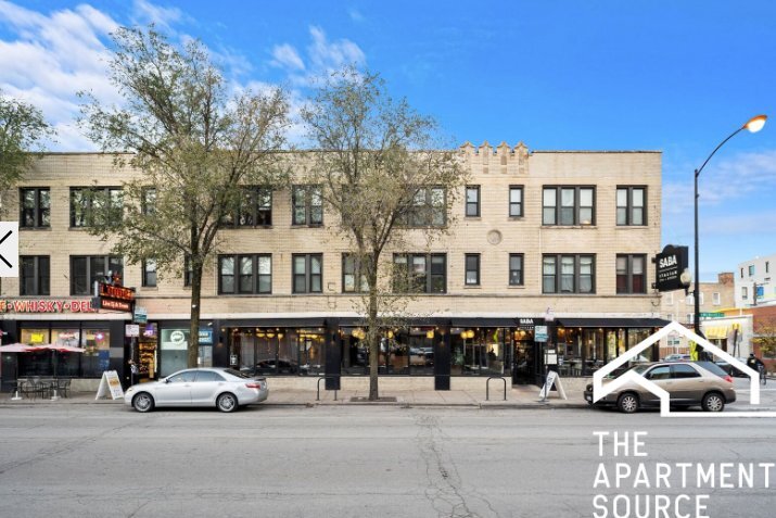 Building Photo - 2704 N Sawyer Ave