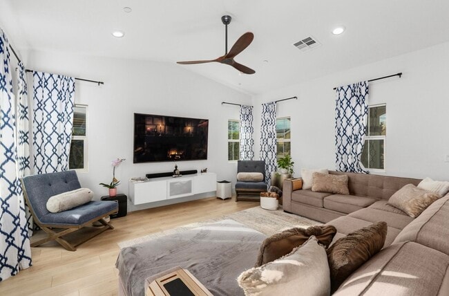 Building Photo - 67505 Rio Naches Rd