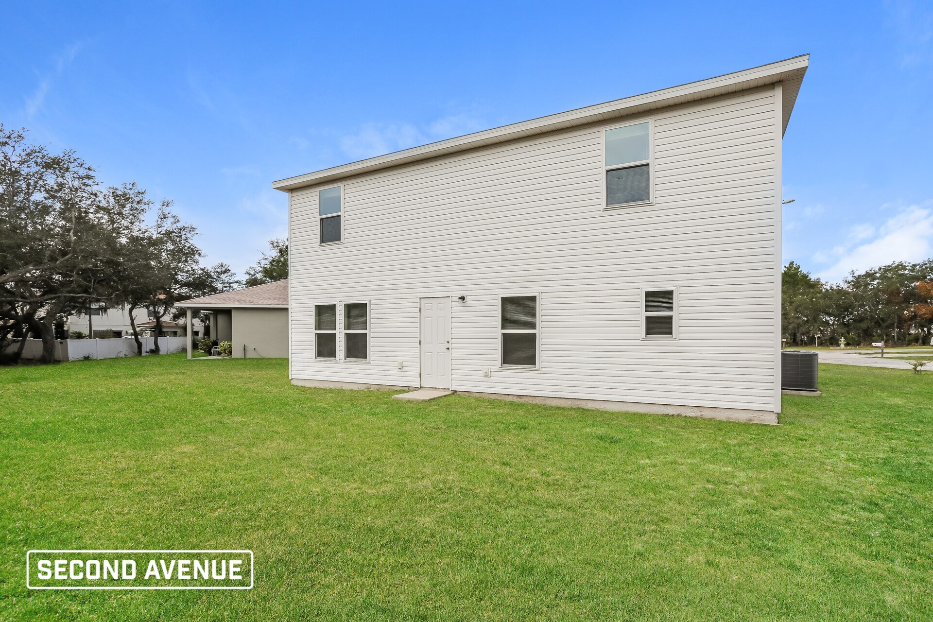 Building Photo - 208 Flounder Pl