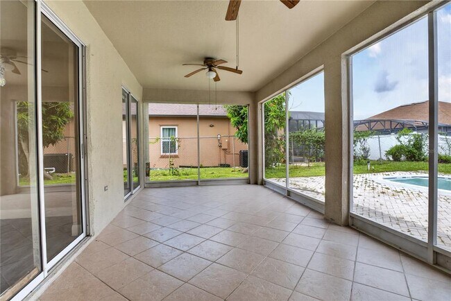 Building Photo - 121 Aurelia Ct