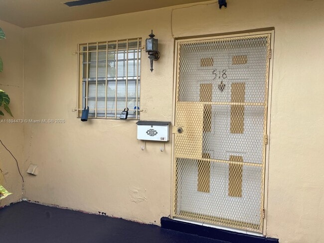 Building Photo - 518 NW 179th St