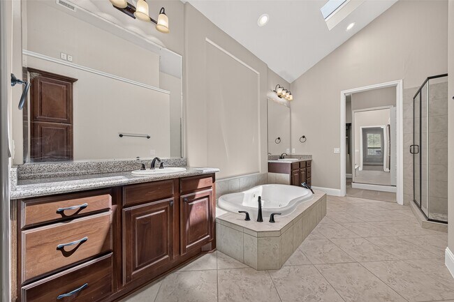 Building Photo - 10834 Poolman Pl