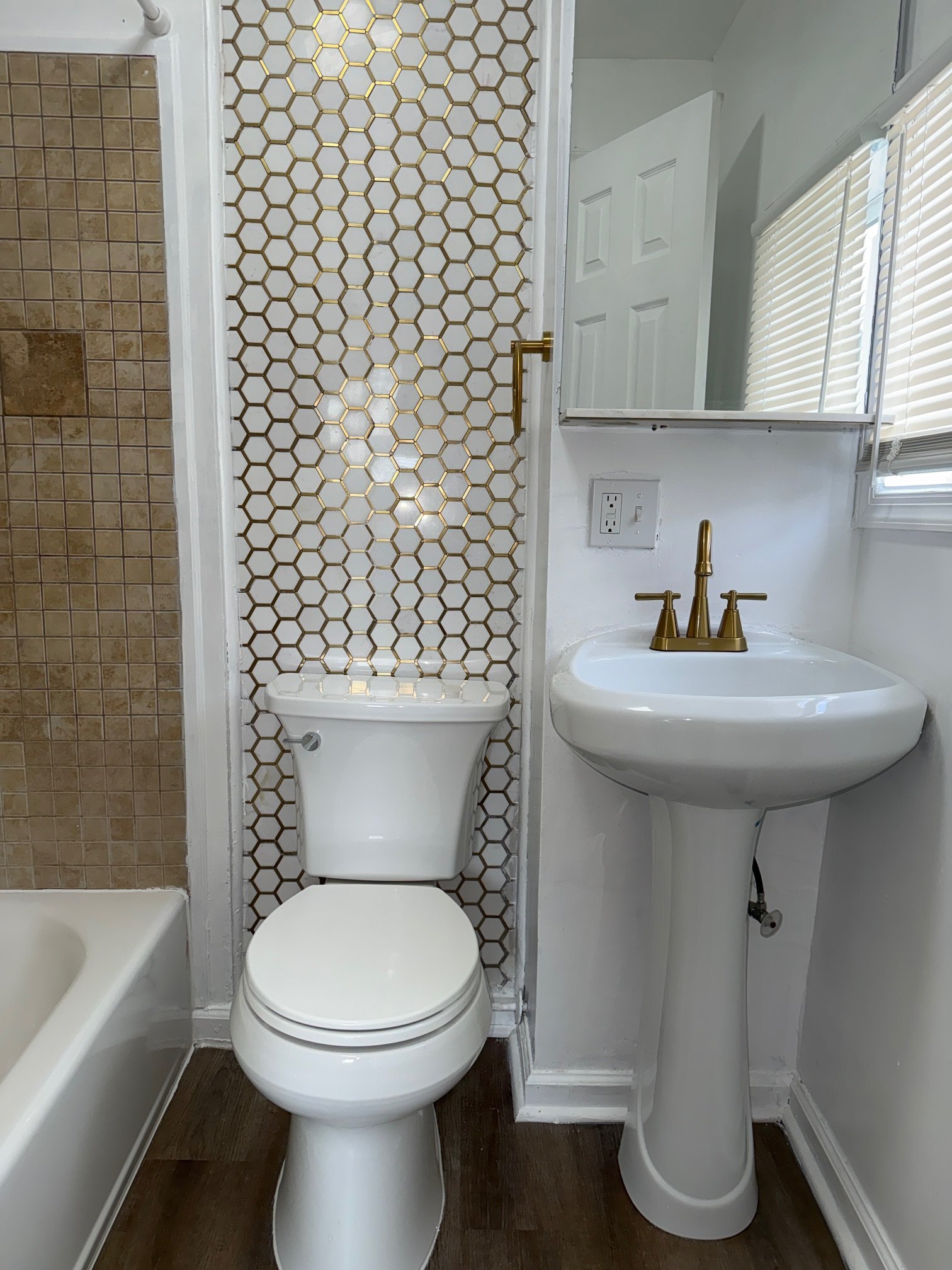 Building Photo - 123 Walnut Ave