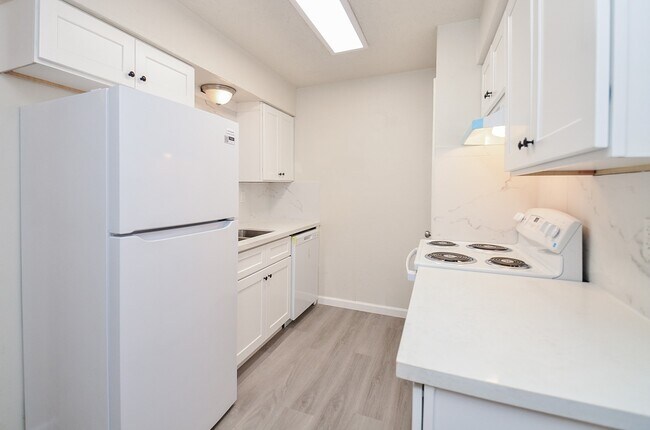 Building Photo - 8607 Bart Ln