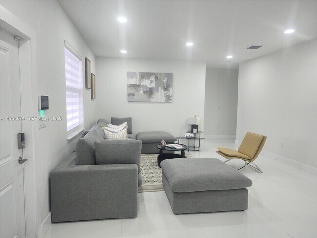 Building Photo - 17000 SW 291st St