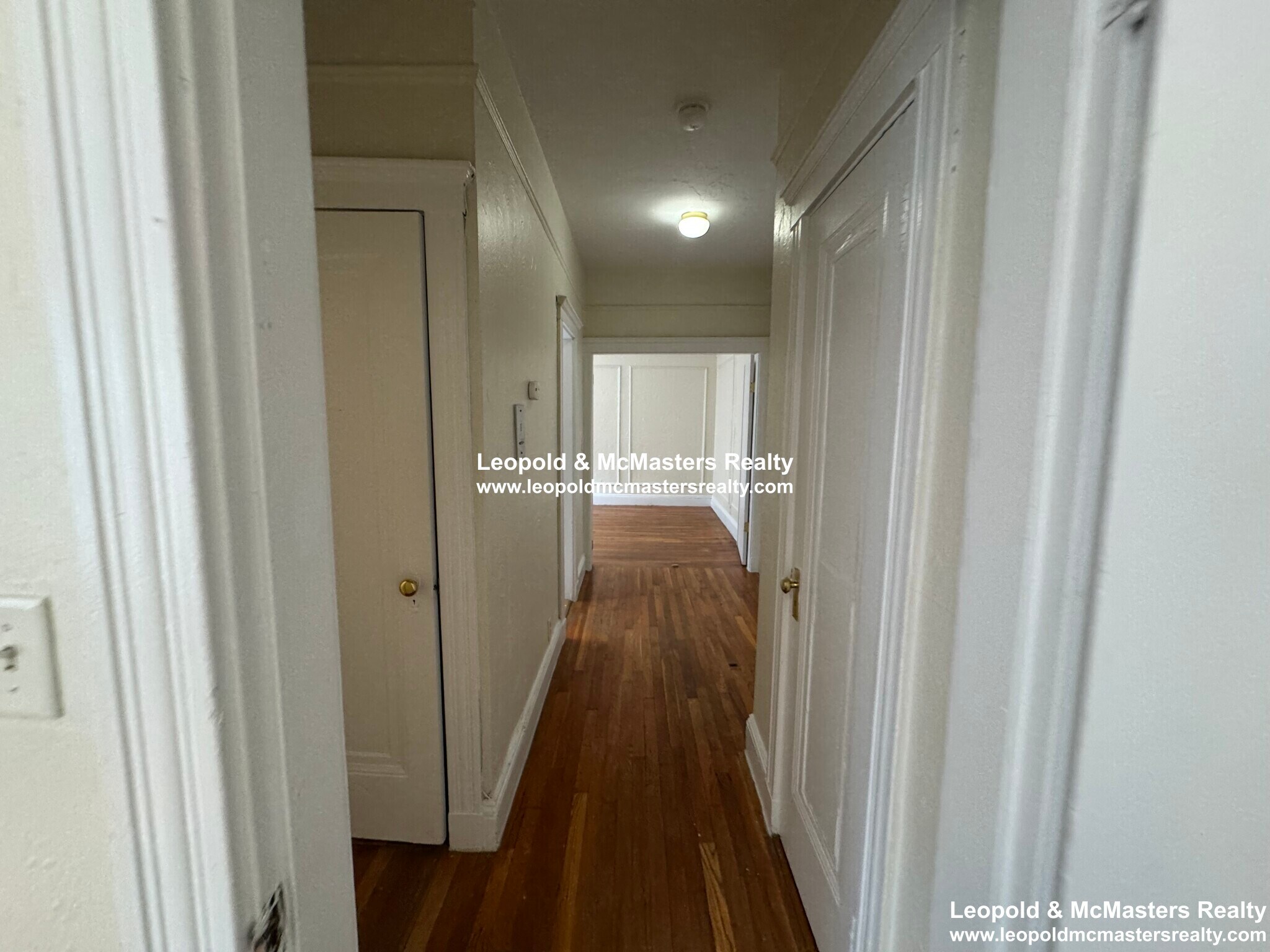 Building Photo - 309 Summit Ave