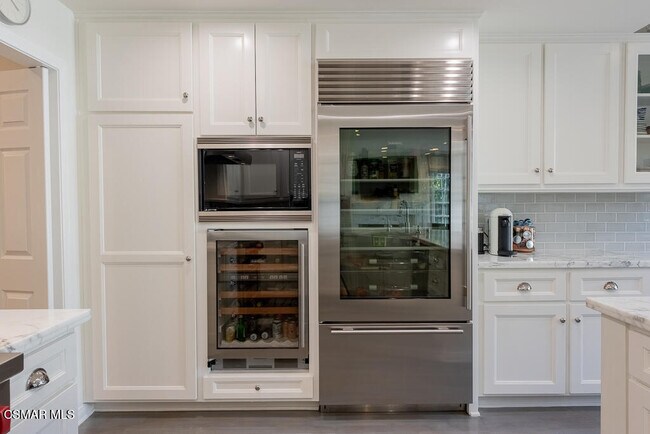 Building Photo - 2491 Swanfield Ct
