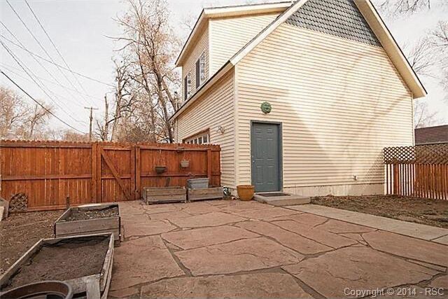 Building Photo - 532 W Kiowa St