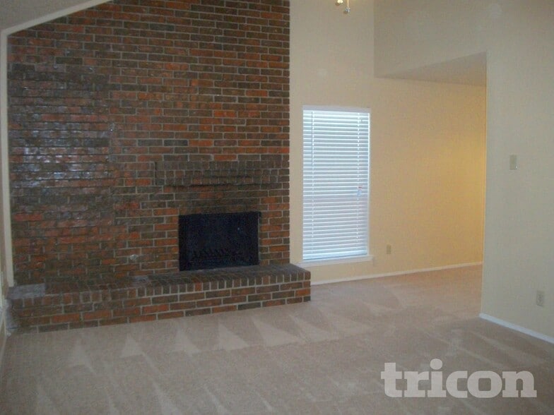 Building Photo - 3914 Sweetgum Ct