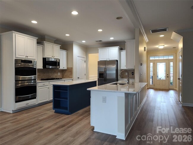 Building Photo - 4009 Oxford Mill Rd