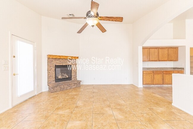 Building Photo - 8414 S 48th Ln