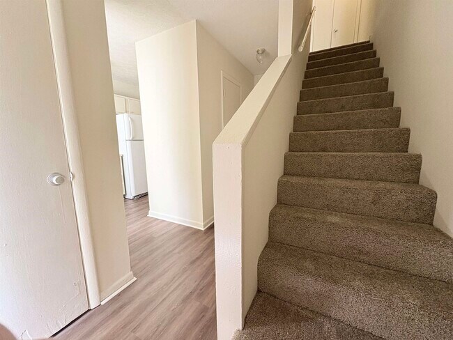 Building Photo - 1734 Hartsfield Rd