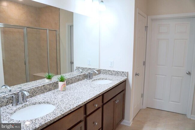 Building Photo - 1 Culvert Dr