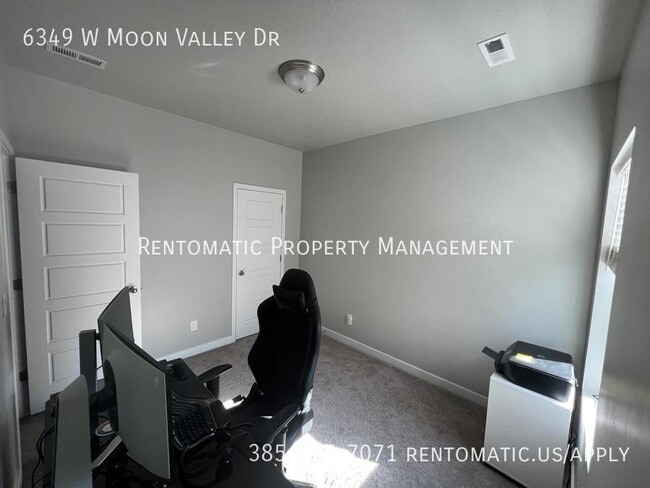 Building Photo - 6349 W Moon Vly Dr