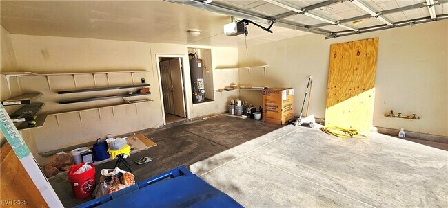 Building Photo - 5876 Capsicum Ct