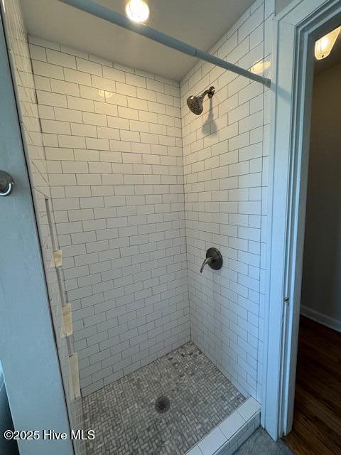 Building Photo - 2940 Oleander Dr