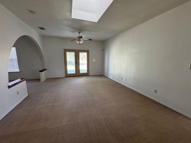 Building Photo - 3-Bedroom House for Rent in Killeen