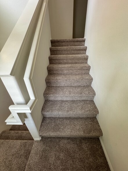 Building Photo - 523 Pioneer St