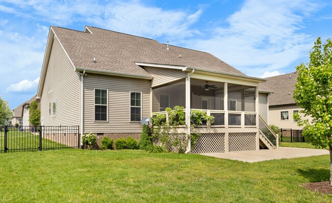 Building Photo - 1004 Chagford Dr