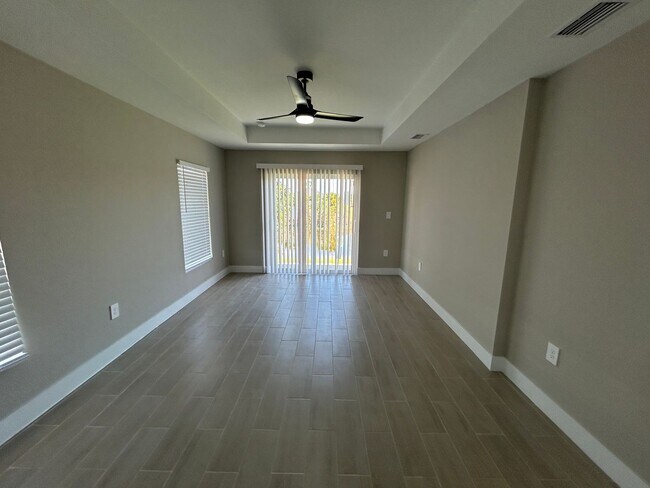 Building Photo - Brand New Construction 4/3