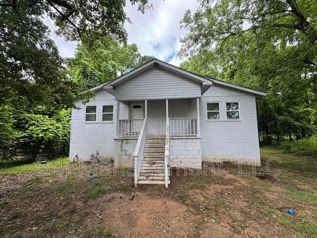 Primary Photo - 311 Walker Ave