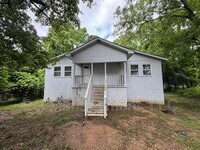 Building Photo - 311 Walker Ave