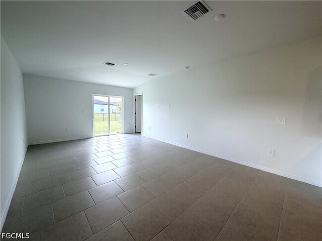 Building Photo - 4062 San Felice Ln