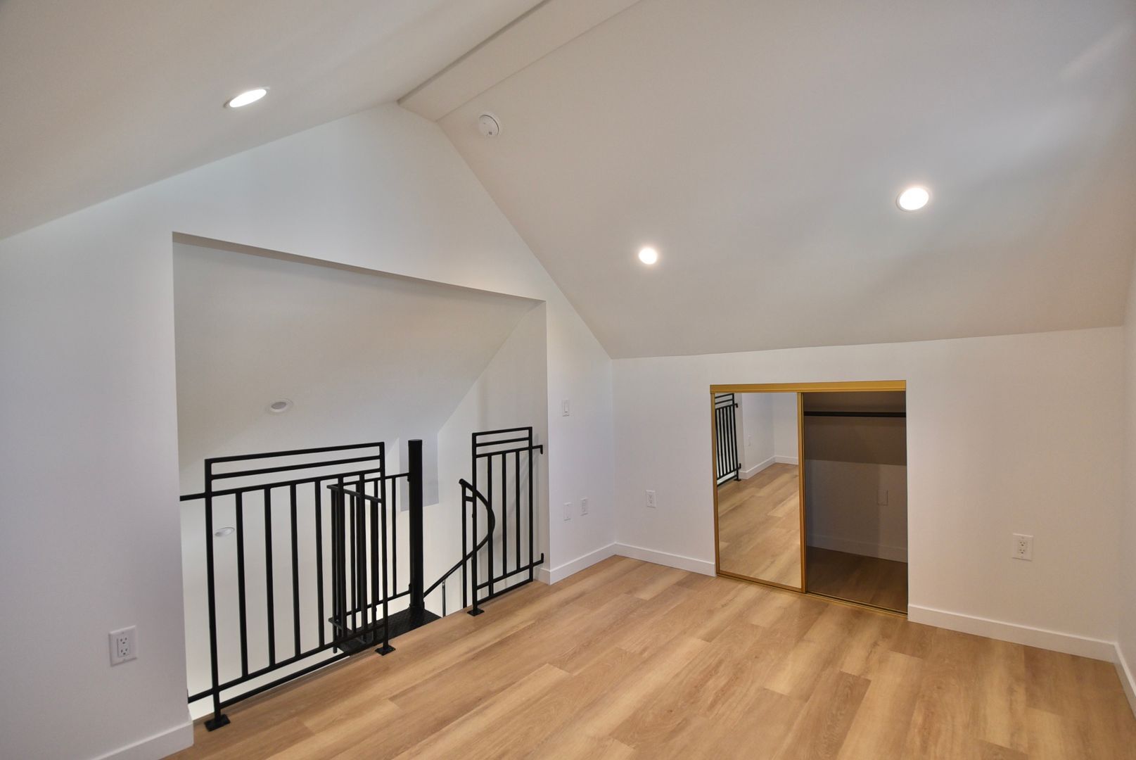 Building Photo - 2906 Griffith Park Blvd