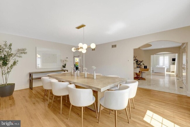 Building Photo - 6305 Dunaway Ct