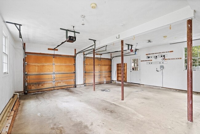 Building Photo - 2270 Massachusetts Ave