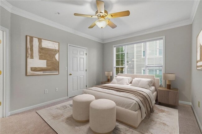 Building Photo - 2400 Cumberland Pkwy SE