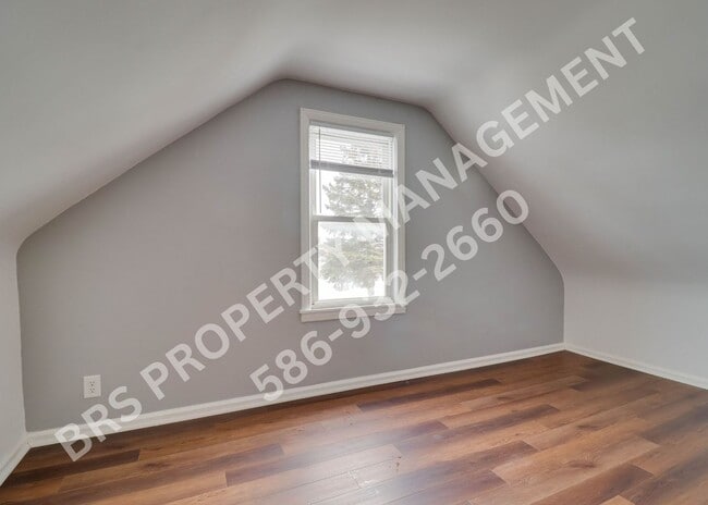 Building Photo - Welcome Home!