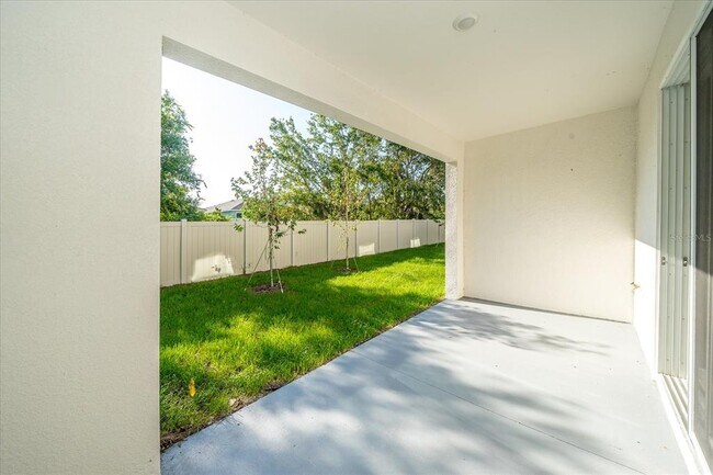 Building Photo - 16642 Maude Dr