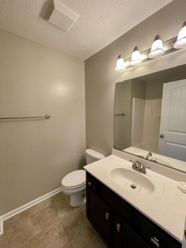 Building Photo - 211 Portico Street