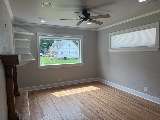 Building Photo - Broken Arrow Fully Remodeled Dream Home 3 Bedroom