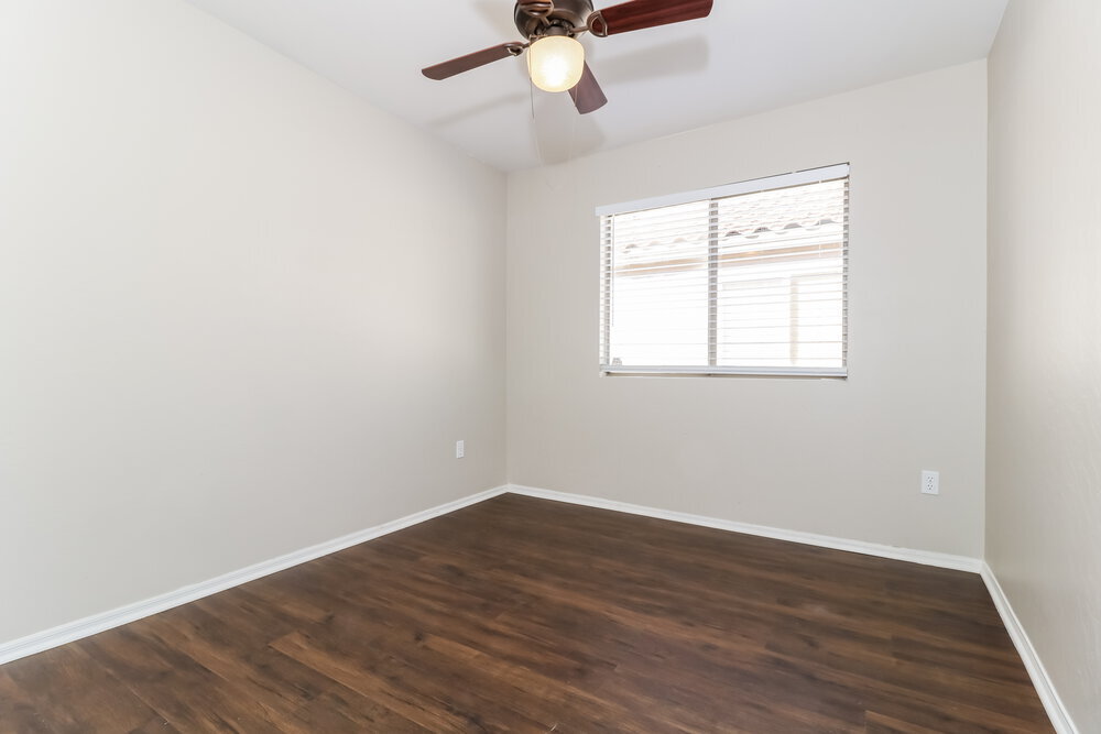 Building Photo - 20640 N 8th St