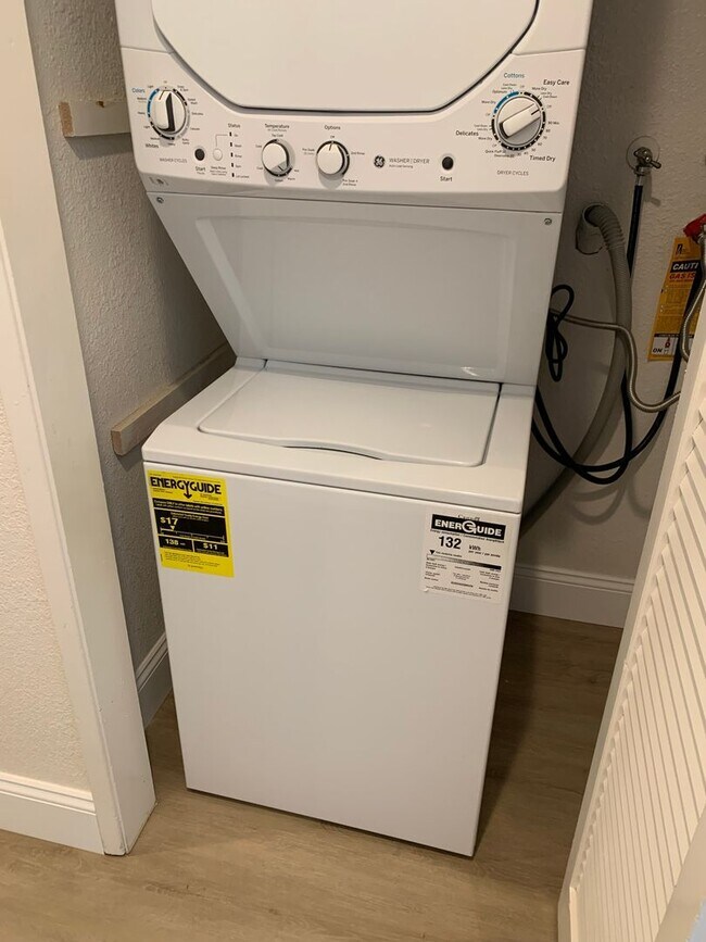 Building Photo - 2BD / 2BA Condo in Cedar Creek