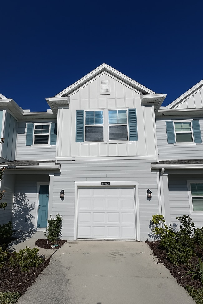 Primary Photo - Townhome for Rent in Longleaf Community