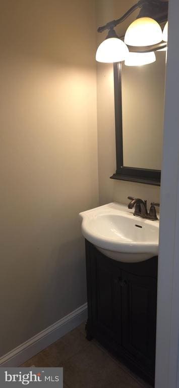 Building Photo - 7886 Marioak Dr