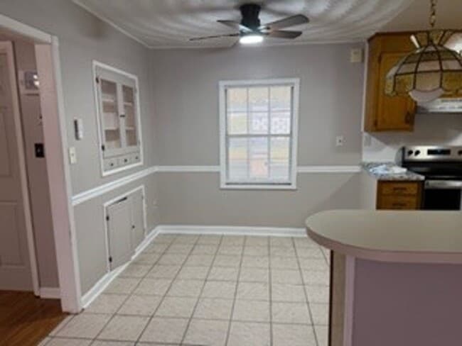 Building Photo - BROMLEY