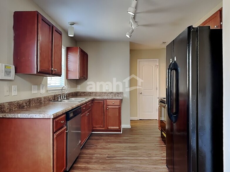 Building Photo - 1309 Lowell St