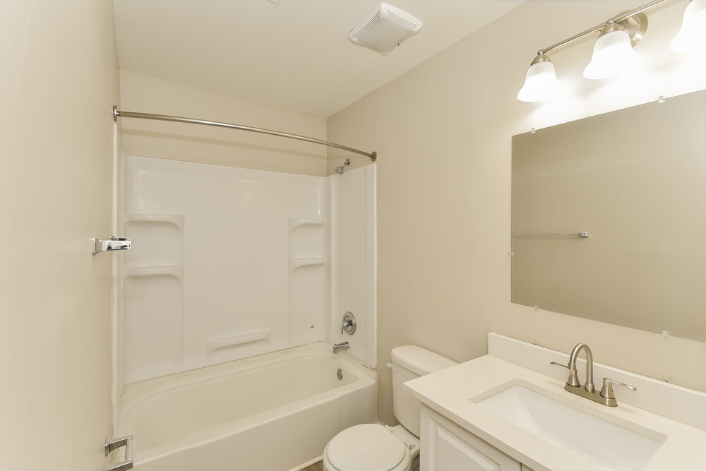 Building Photo - 5380 Forest Downs Cir
