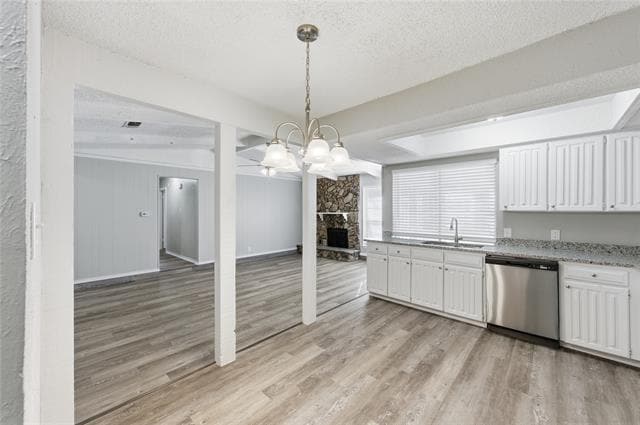 Building Photo - 420 Thomas Chapel Dr