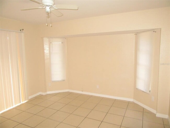 Building Photo - 22182 Peachland Blvd