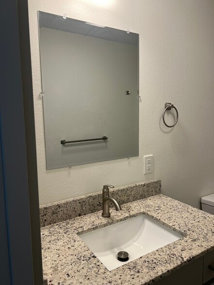 Building Photo - 367 FM 1519 W