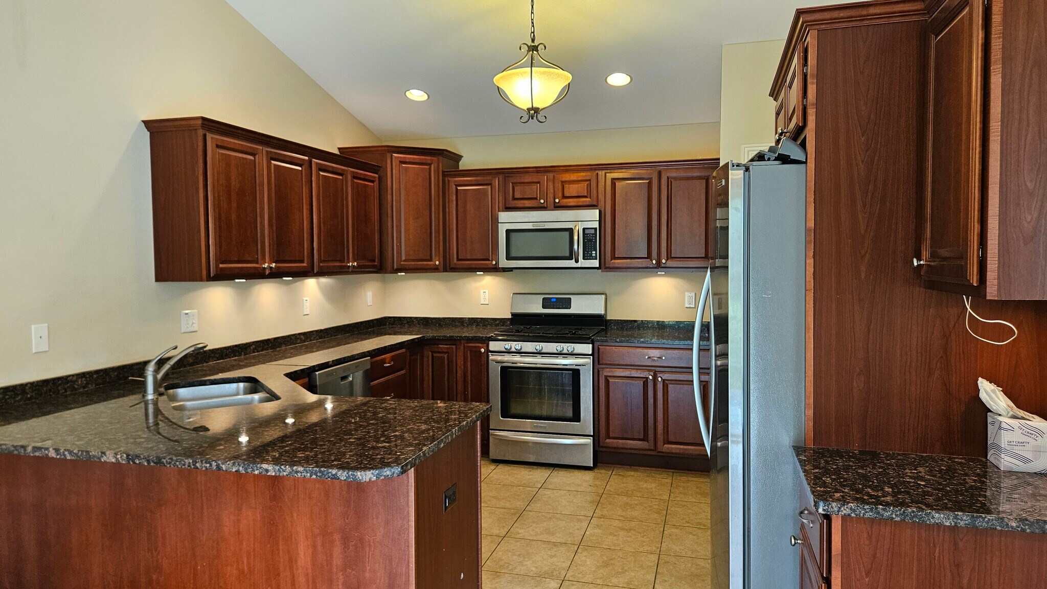 Building Photo - 801 Veterans Ln