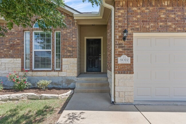 Building Photo - Move-In Ready! 3 Bed, 2Ba Home in Westfiel...